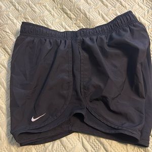 Women’s tempo short
